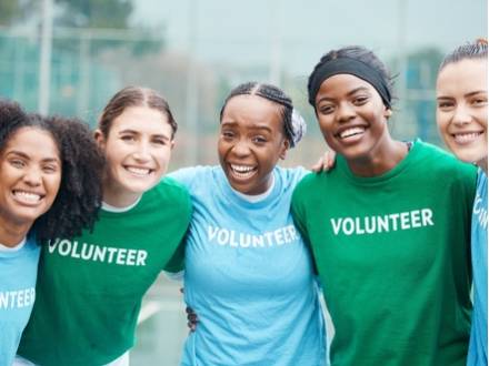 Scholarships for Student Volunteers